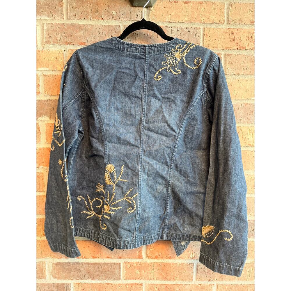 Chico's Jean Embroidered Jacket Size 1 Medium NWT - Picture 2 of 8